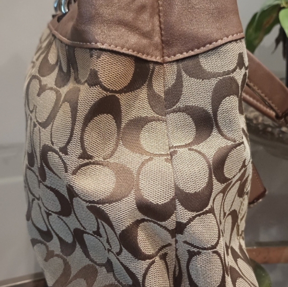 🛑🛑SOLD🛑🛑Brown Coach Penelope Signature Shoulder Bag - Picture 7 of 12